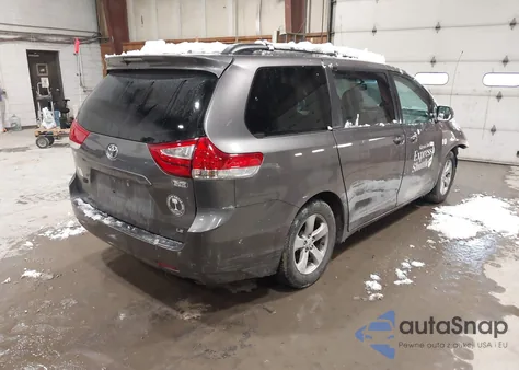 2012 Toyota Sienna Le V6 8 Passenger из США, поврежденный, VIN 5TDKK3DCXCS264045